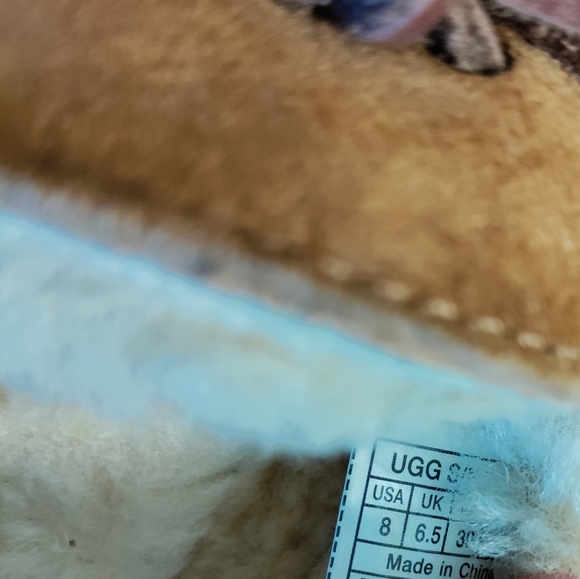 UGG Dakota Moccasin Slippers Shoes Leather Sheepskin Chestnut - Picture 6 of 6